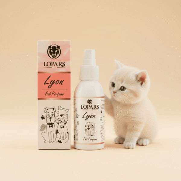 LOPARS Lyon 100 ml kedi kötü koku giderici pet parfümü beyaz arka plan profesyonel ürün çekimi